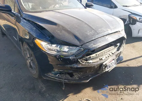 2018 Ford Fusion Hybrid Se из США, поврежденный, VIN 3FA6P0LUXJR128080